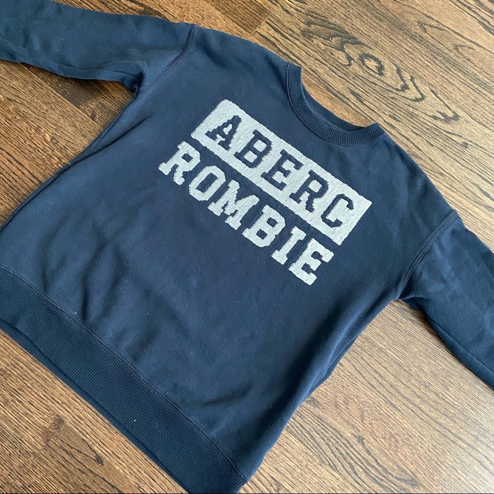 Flip Sequin Pullover - Picture 4 of 12